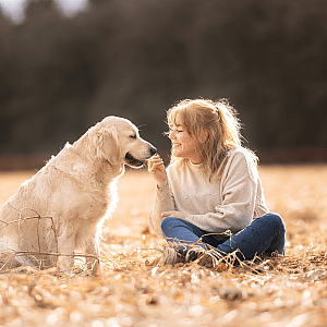 Hennepzaadolie en zalmolie voor honden: de natuurlijke keuze