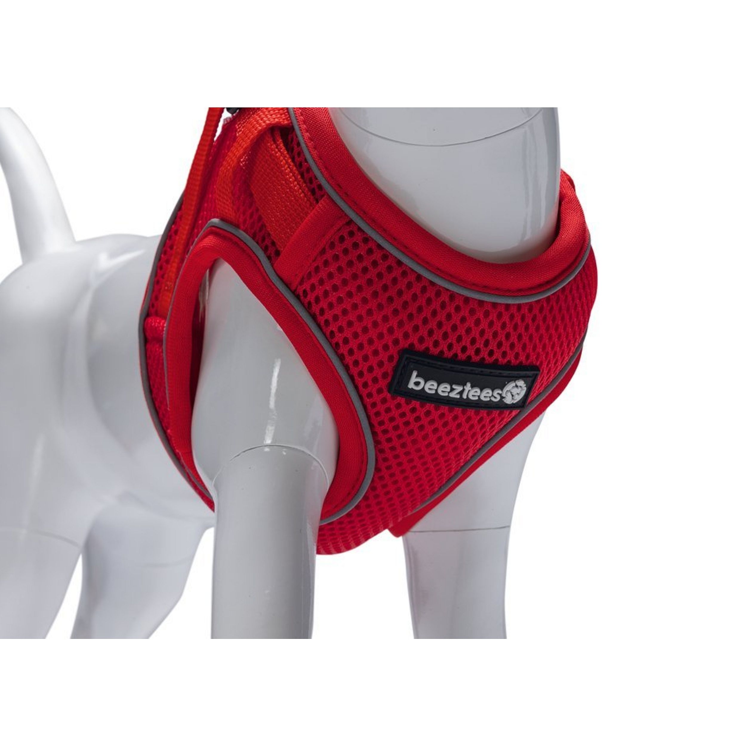 harnas, mesh, rood, reflecterend, beeztees, hondentuig, rode mesh, metalen gesp, harige?, reflecterende rand